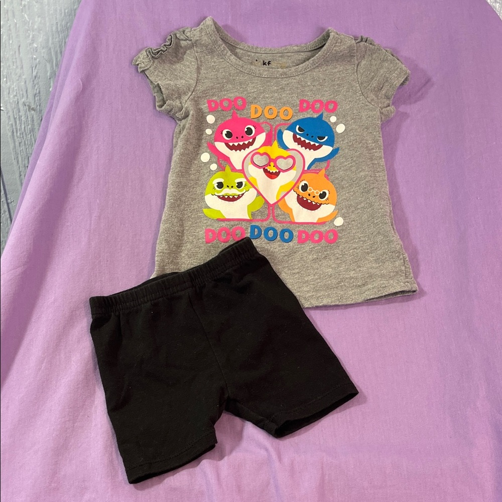 5 for $10 💜 Baby Shark Outfit Size 12 Months